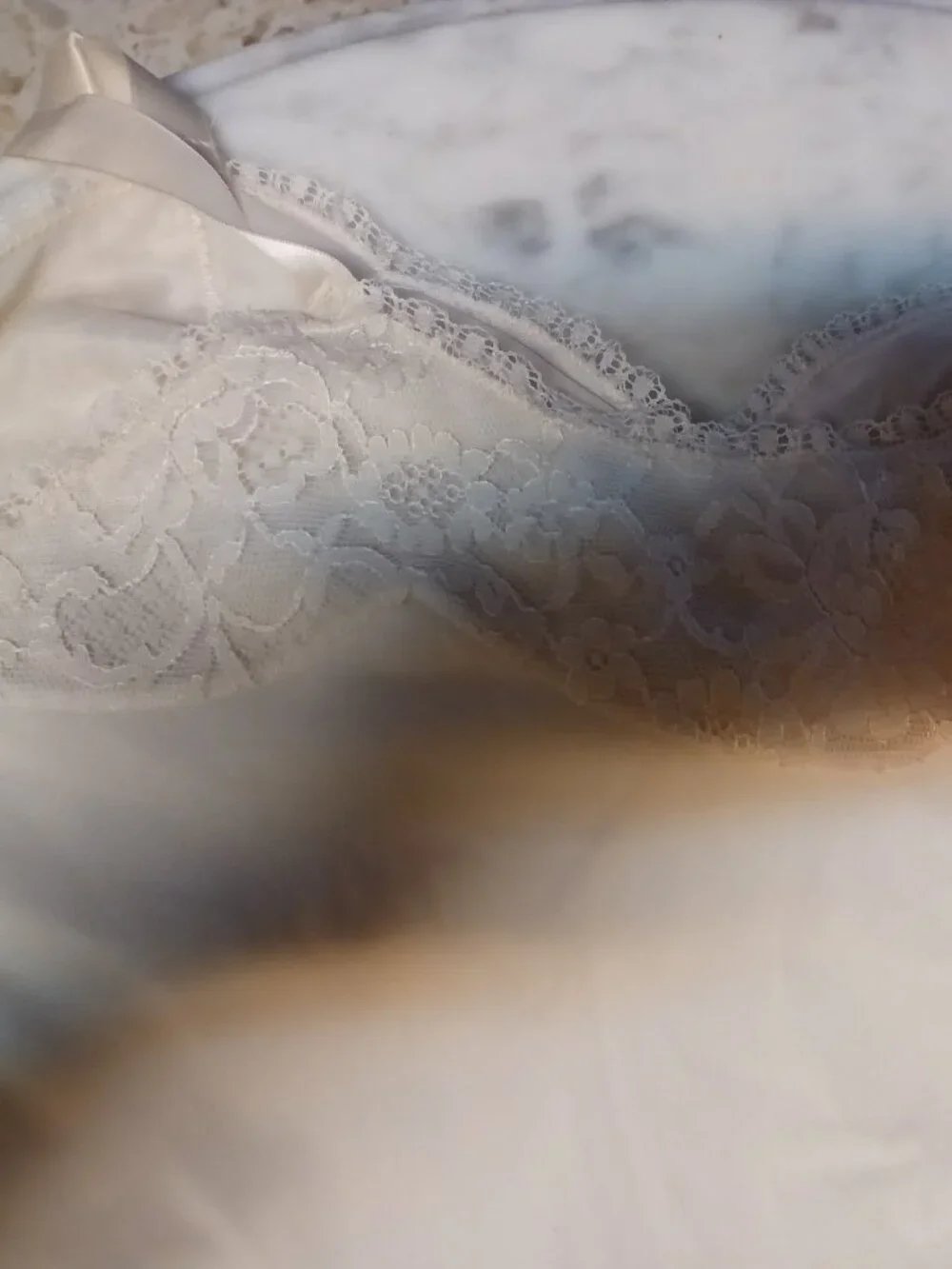 Vintage Vanity Fair Women's Full Slip SZ 32 Cream & Navy - Picture 3 of 9